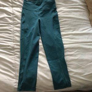 Lululemon teal cropped leggings